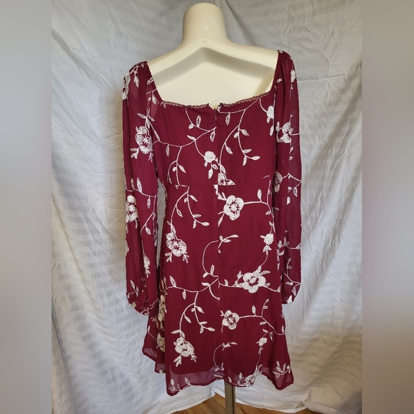 NEW Altar'd State Burgundy Floral Dress, Size Large - Picture 2 of 5